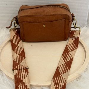 Leather crossbody bag